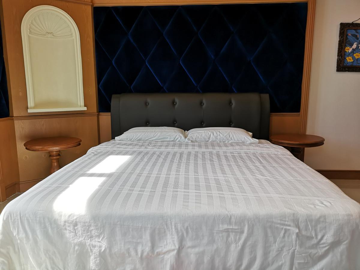 Marina Court Luxury Penthouse Aparthotel Kota Kinabalu Exterior foto