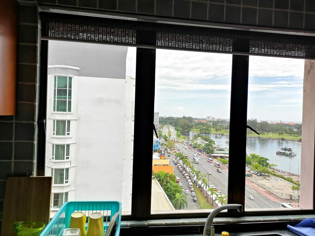 Marina Court Luxury Penthouse Aparthotel Kota Kinabalu Exterior foto
