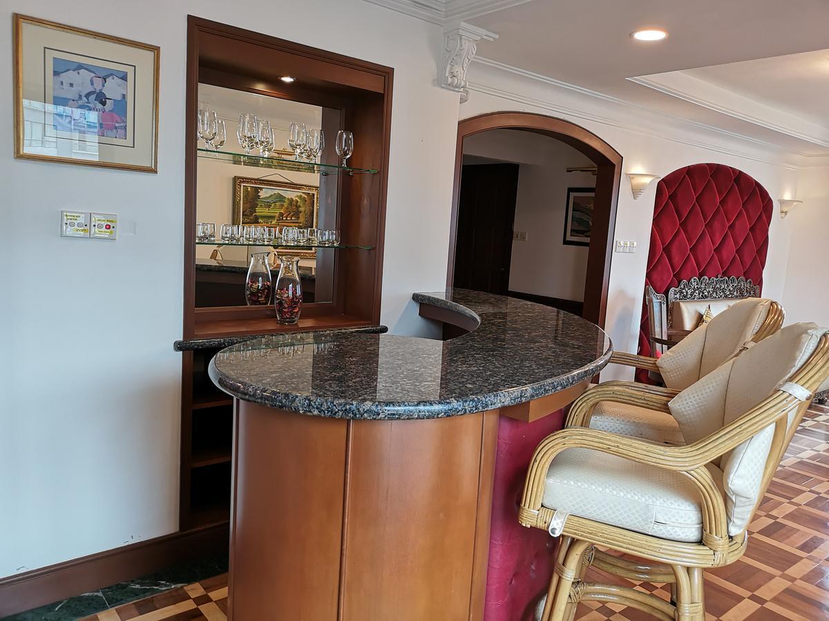 Marina Court Luxury Penthouse Aparthotel Kota Kinabalu Exterior foto